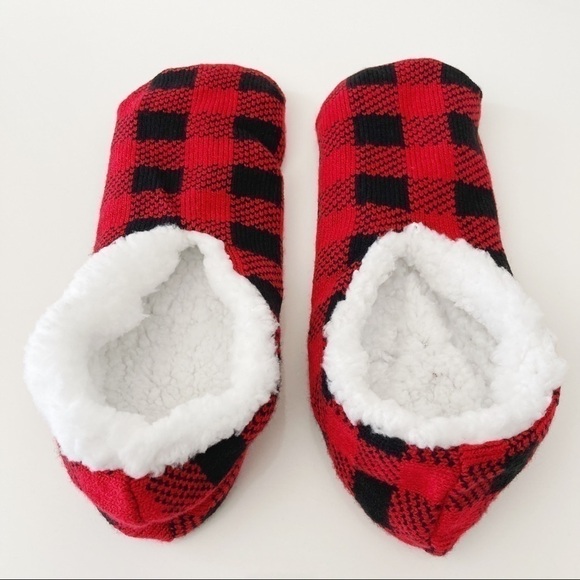 Lumberjack Red Plaid Sherpa Lined Novelty Unisex Slipper Socks Size 9/10 - Picture 1 of 10